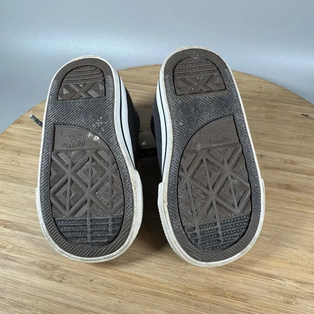 Baby Converse Chuck Taylor Allstar Infant and Toddler‎ Grey Size 5